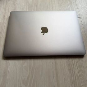 【美品】 MacBook Air Early 2020 M1 256GB