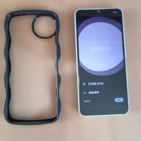 ジャンク品 AQUOS wish4 SIMフリー（SH-M27) 本体・カバー