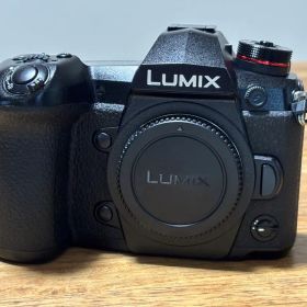 Panasonic LUMIX DC-G9 PRO 本体＋バッテリー