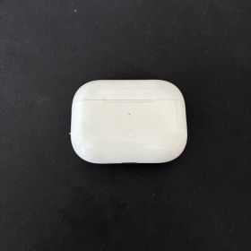 Apple AirPods Pro 第1世代 ワイヤレス充電対応【ジャンク品】