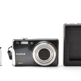 ■ 美品 ■ FUJIFILM FinePix F70EXR ブラック