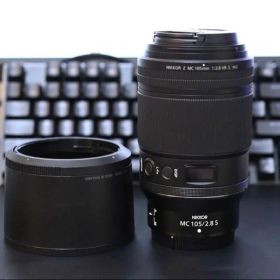 Nikon NIKKOR Z MC 105mm f/2.8 VR S (美品)