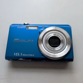 CASIO EXILIM EX-ZS12コンパクトデジタルカメラ 本体