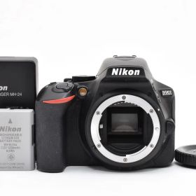 ■ 美品 ■ ニコン Nikon D5600 ボディ 2304