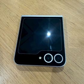 Galaxy Z Flip6