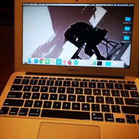 Macbook Air (11-inch, Early 2014)英語キーボード
