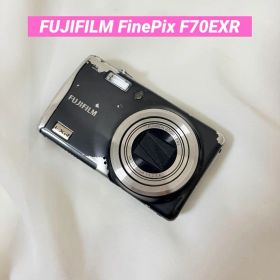 FUJIFILM FinePix F70EXR コンデジ フジフイルム