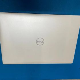 DELL Inspiron 15 3593 / Core i7 / 8GB / SSD 256GB 中古品 訳あり品