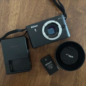 Nikon 1 J1 ミラーレス一眼 本体 レンズキット