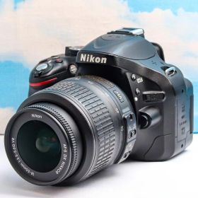 ニコン Nikon D5200⭐️スマホに転送⭐️すぐ撮影OK❗⭐️必須付属品付