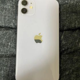 Apple iPhone 11 本体 128GB 画面破損有り