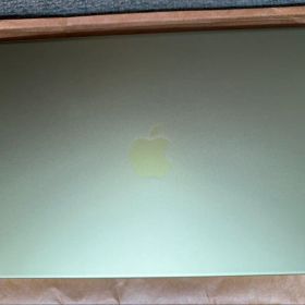 Apple MacBook Neo シトラス 512GB SSD