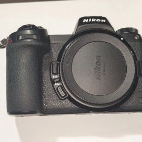 Nikon Z6 ミラーレス一眼 本体