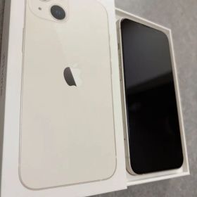 Apple iPhone 13 本体 ホワイト