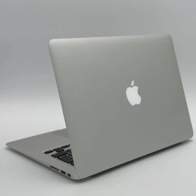 MacBook Air (13-inch, 2017) 正常動作 / 充電器付