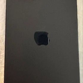 Apple iPhone 15 本体 ブラック