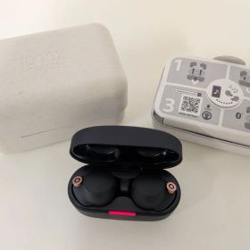 M【通電確認済】SONY WF-1000XM4 ワイヤレスイヤホン ブラック 箱付き ノイズキャンセリング