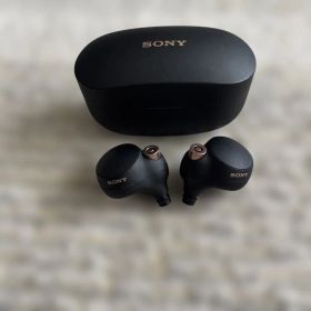 SONY WF-1000XM4ワイヤレスイヤホン 本体 ブラック