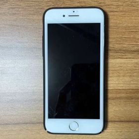 Apple iPhone8 ホワイト 本体 中古品