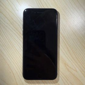 【極美品】iPhone 8 64GB SIMフリー バッテリー84% 動作良好