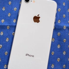 iPhone8 64GB ゴールド 本体 美品【動作確認済/SiMフリー】