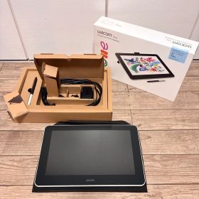 【ほぼ未使用】Wacom One 13（13.3インチ）液晶ペンタブレット