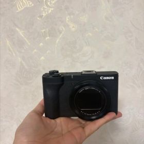 Canon PowerShot V10 本体