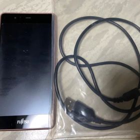 富士通 FUJITSU arrows M03 ピンク