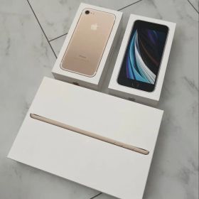 SIMフリー iPhone SE 第2世代 128GB Apple3点まとめ売り