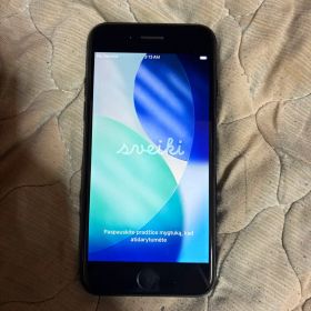 iPhoneSE3第三世代64GB ブラック