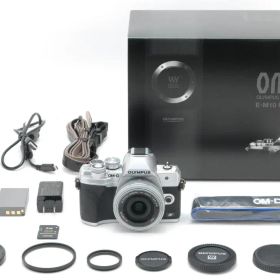 美品 OLYMPUS OM-D E-M10 Mark IV ダブルレンズ#401