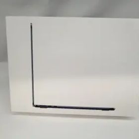 【未使用】Apple MacBook Air 13インチ (M4,2025) M4(CPU:10C/GPU:10C) 16GB/512GB ミッドナイト MW133J/A【札幌】保証期間３ヶ月