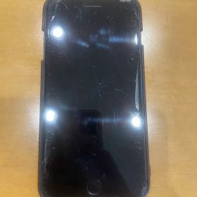Apple iPhone 8 Plus 本体