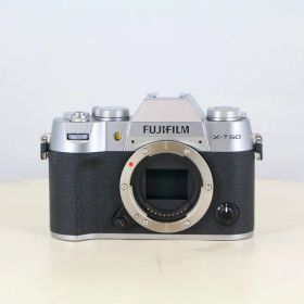 【中古】(フジフイルム) FUJIFILM X-T50 シルバー ボデイ