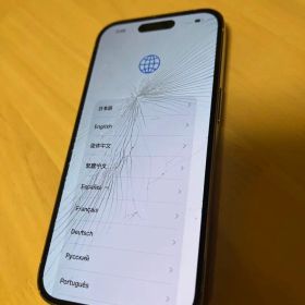 Apple iPhone 14 Pro 本体