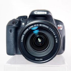 【中古】(キヤノン) Canon EOS Kiss X7i/18-135 IS STM キツト