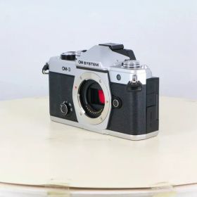 【中古】(オーエムシステム) OM SYSTEM OM-3 ボデイ シルバー