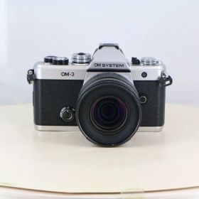 【中古】(オーエムシステム) OM SYSTEM OM-3 12-45/4.0 PRO レンズキット シルバー