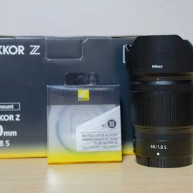 Nikon NIKKOR Z 50mm f/1.8 S フィルター付
