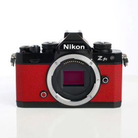 【中古】(ニコン) Nikon Z FC ボデイ ブラツク プレミアムエクステリア クリムゾンレッド