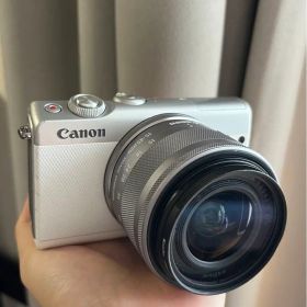 Canon EOS M100 本体 レンズキット