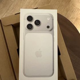 Apple iPhone 17 Pro Silver 512GB 本体未開封