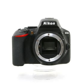 【中古】(ニコン) Nikon D5600 ボデイ