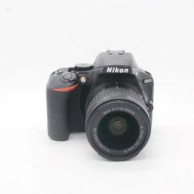 【中古】(ニコン) Nikon D5600 18-55VR レンズキツト