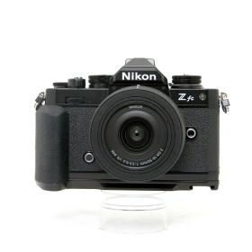 【中古】(ニコン) Nikon Zfc 16-50 VR レンズキット ブラック