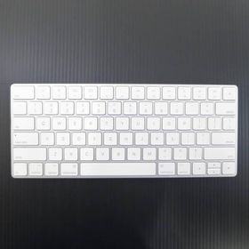 〔中古〕Apple(アップル) Magic Keyboard MLA22LL／A〔344-ud〕