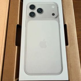 [新品•未開封]iPhone17ProMax 256GB シルバー SIMフリー