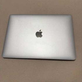 MacBook Air 2020 8GB 256GB 13インチ