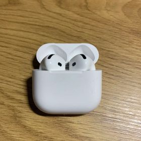 Apple AirPods 第4世代 A3050 3053