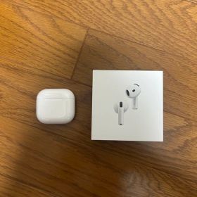 Apple AirPods 4本体